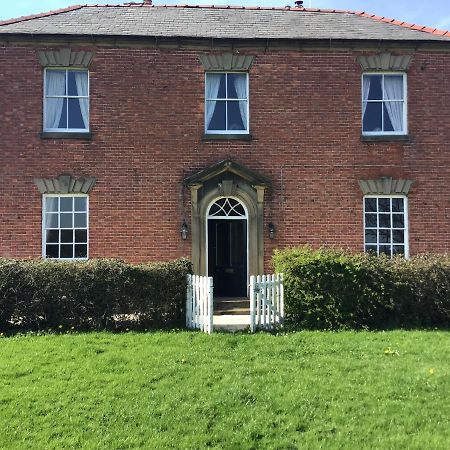Plas Bostock Farm Wrexham Exterior foto